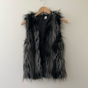 H&M faux fur vest